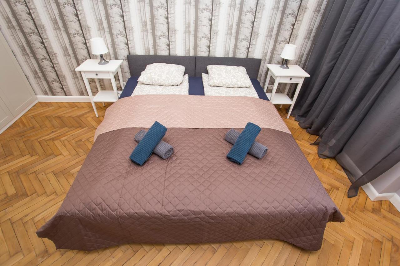 Urban Jungle Apartment In The Heart Of The City Białystok Buitenkant foto